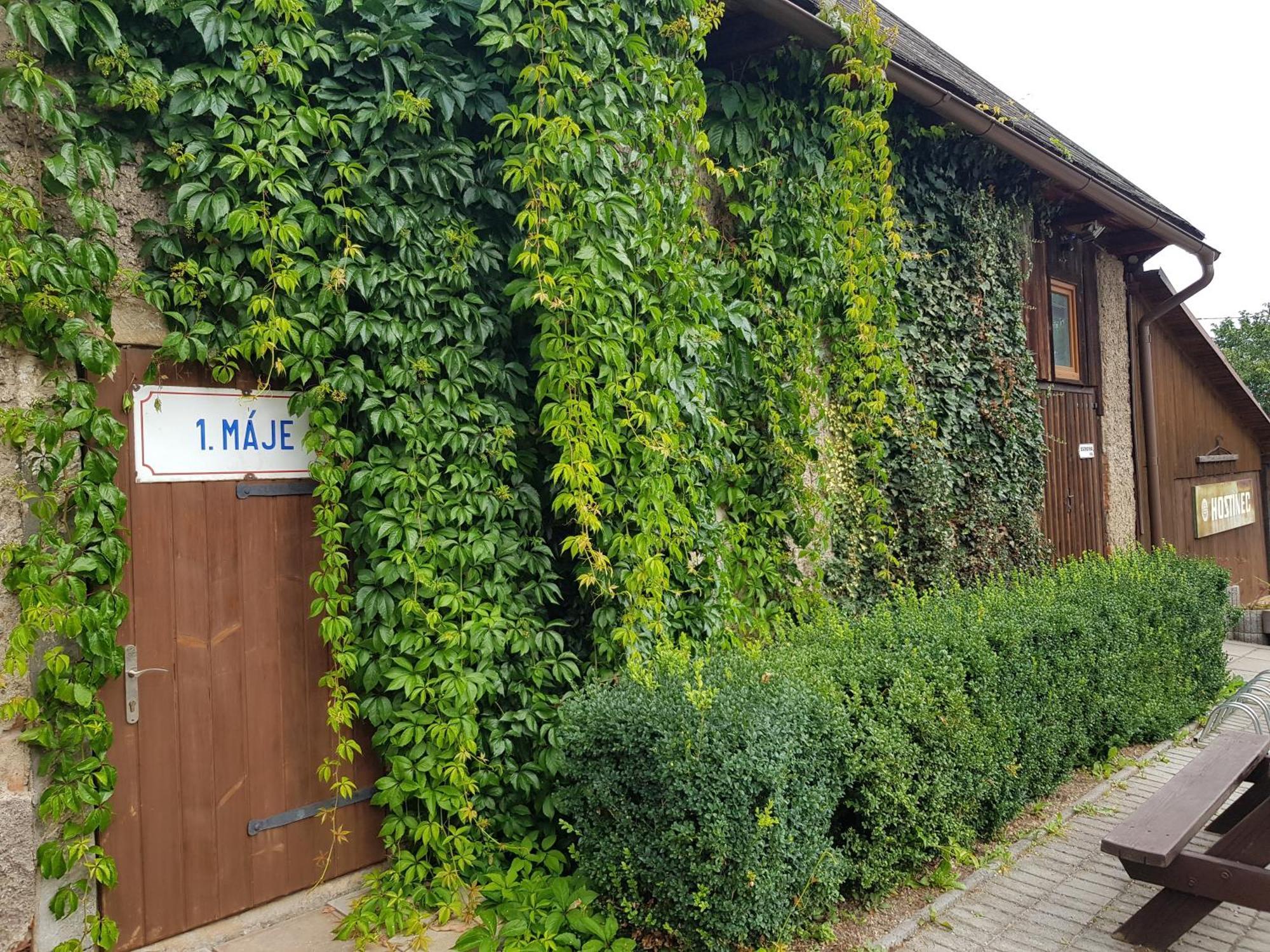 Penzion U Suchanku Mezimesti Exterior photo
